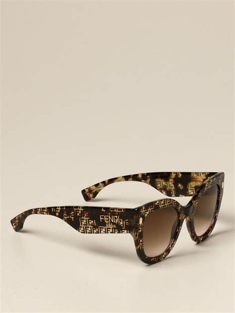 occhiali da sole fendi|Women's Designer Sunglasses .